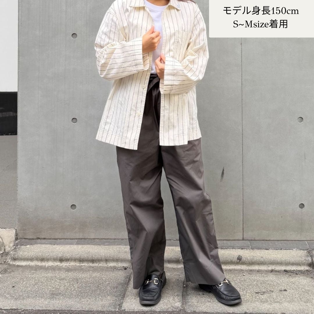 CHARCOAL ROUGH SLACKS PANTS ｜SHUYA COLOR | ROOM614